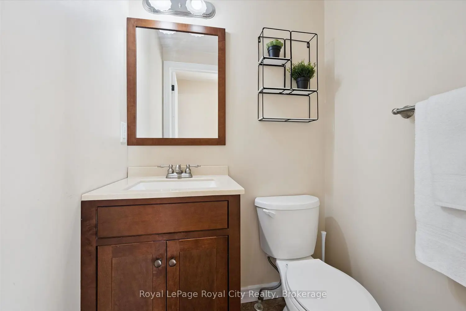 361 Ironwood Road photo 4