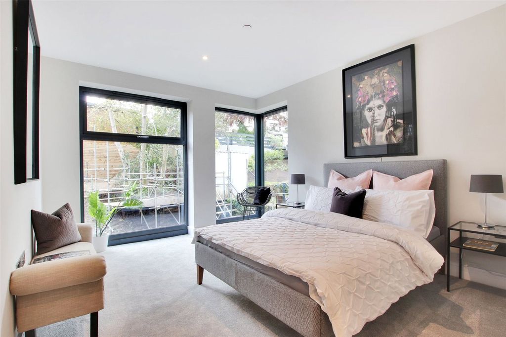 Additional image 5 of 2 bed flat to rentGranville Road, Sevenoaks, Kent TN13