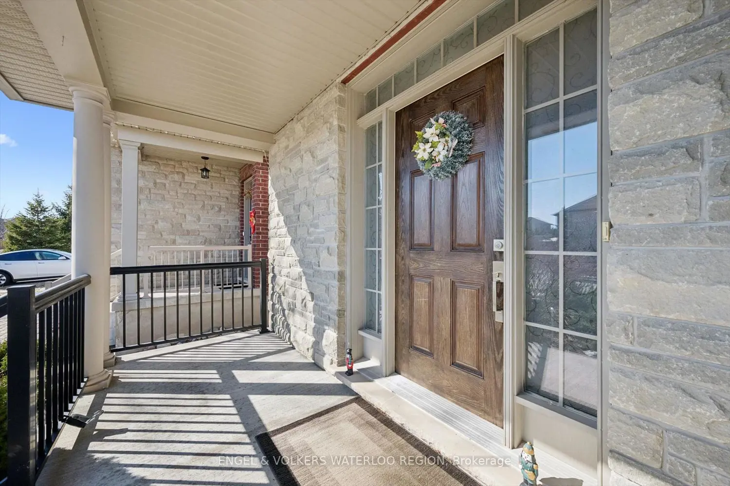 430 Kelso Drive photo 3