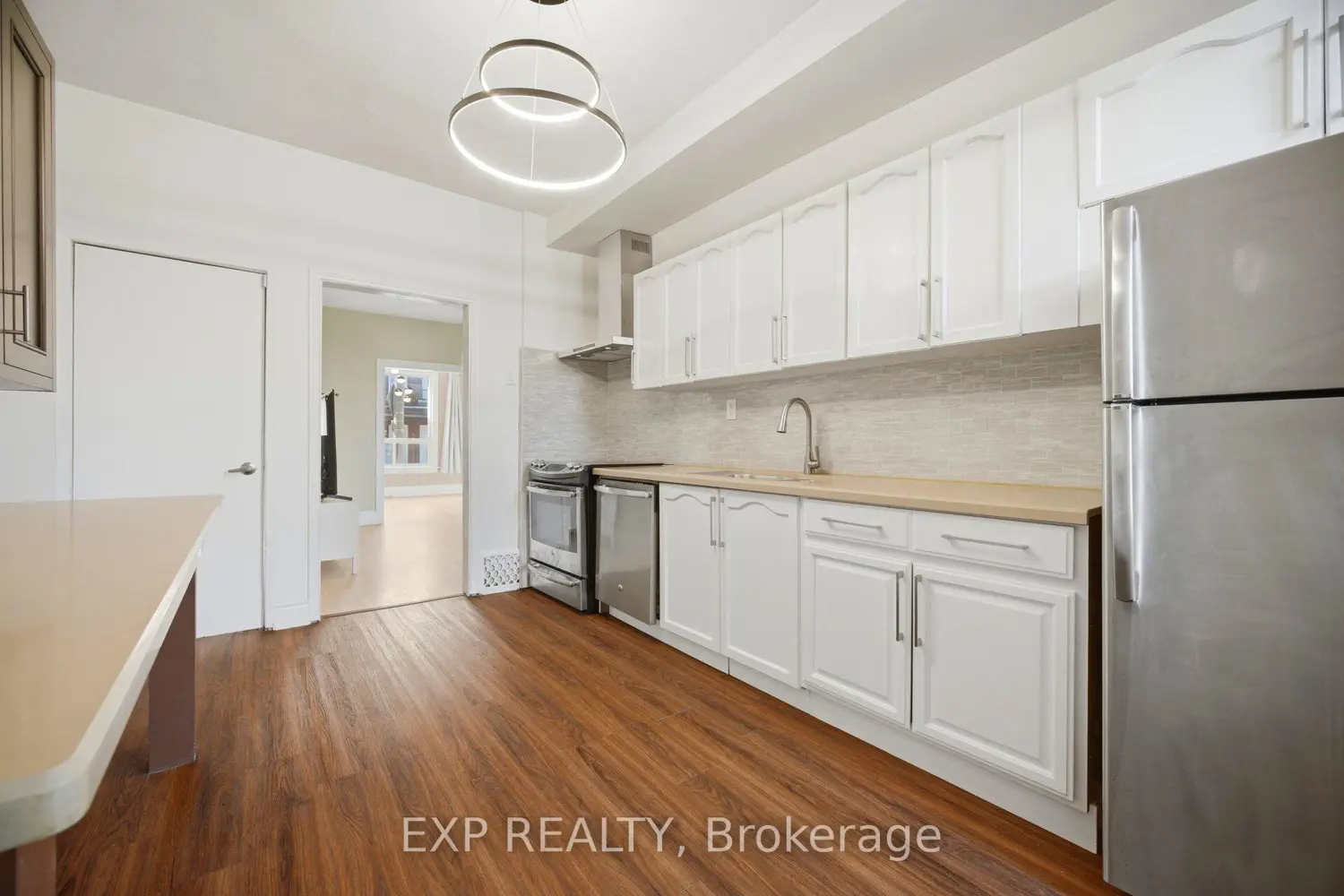 Additional image 4 of 38 Madison Avenue