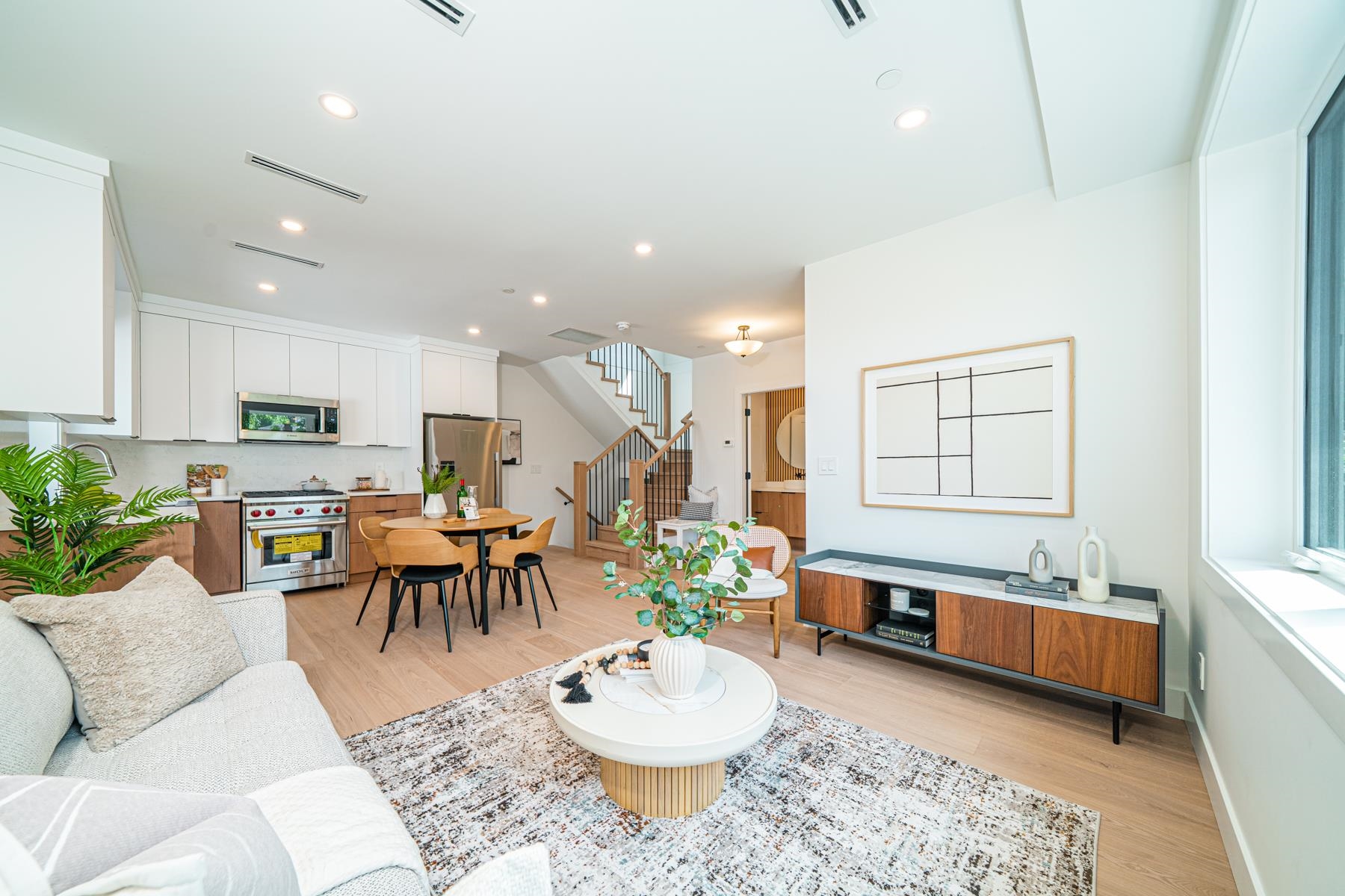 Additional image 5 of 1937 4th Avenue E, Vancouver, BC, V5N 1K3
