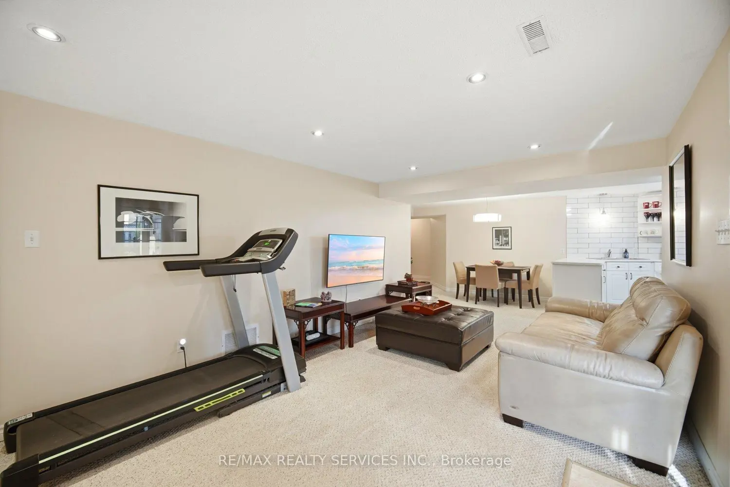 Additional image 18 of 2 Whitmore Court