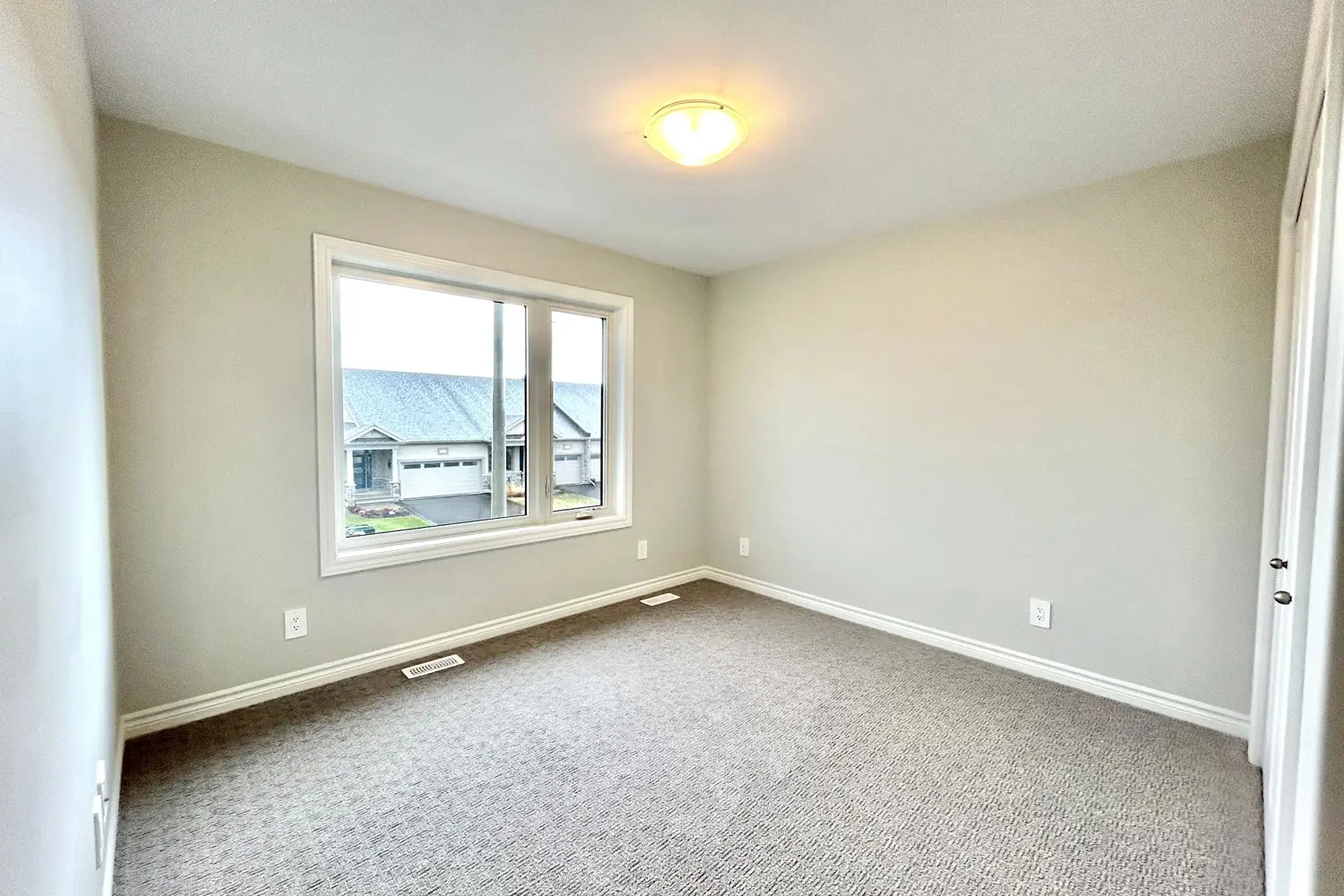 Additional image 17 of 79 Athabaska Drive