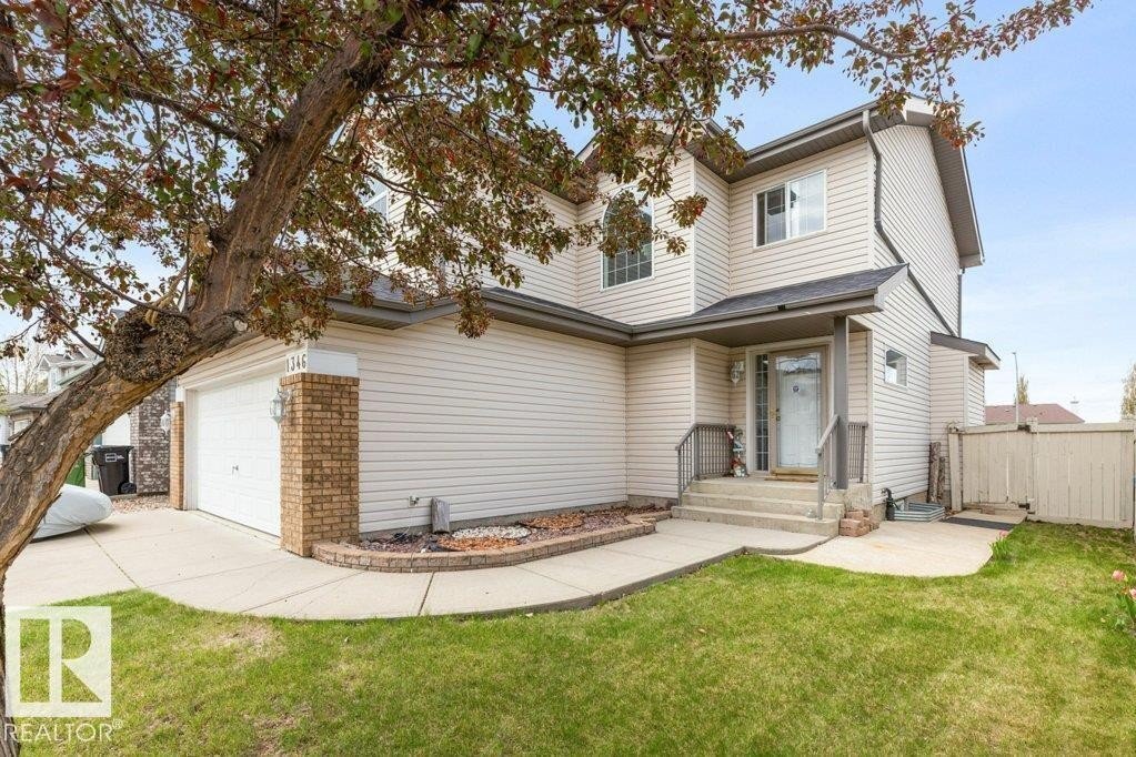 Additional image 8 of 1346 118a Street NW, Edmonton, AB, T6J7G2