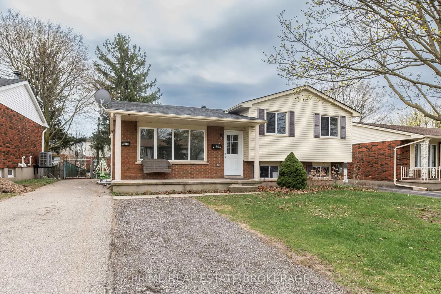 56 Leger Avenue photo 2