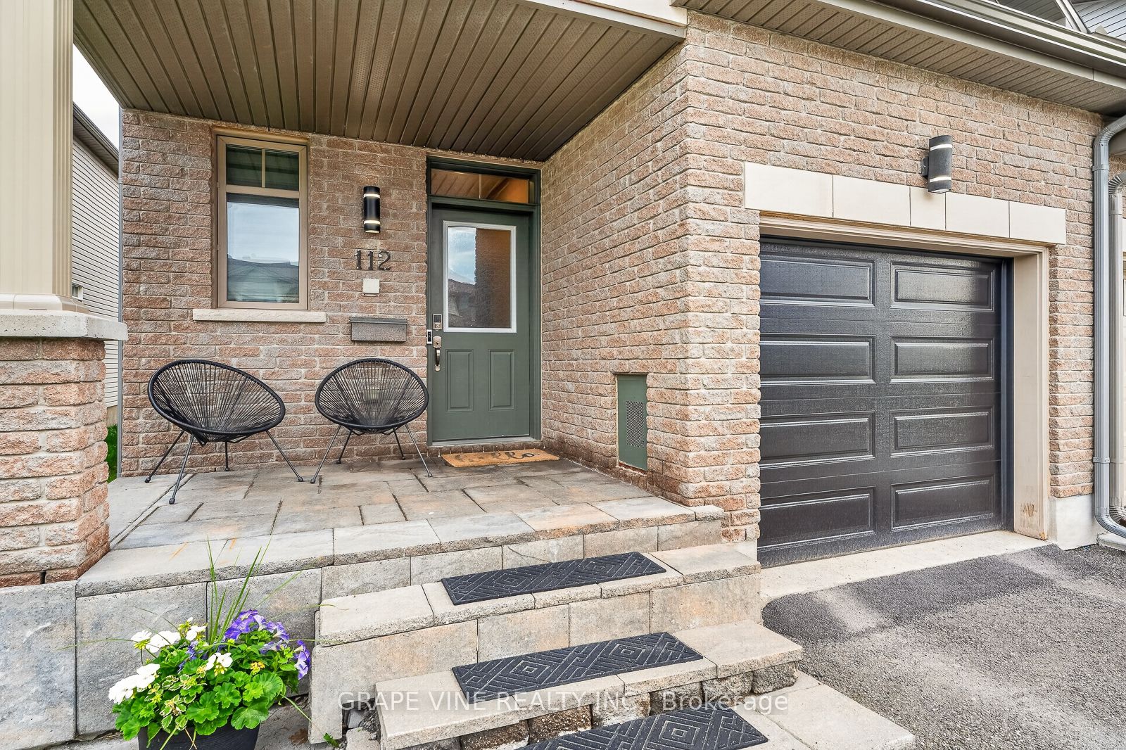 Additional image 3 of 112 Hawkshaw Crescent, Ottawa, ON, K2J 0J6