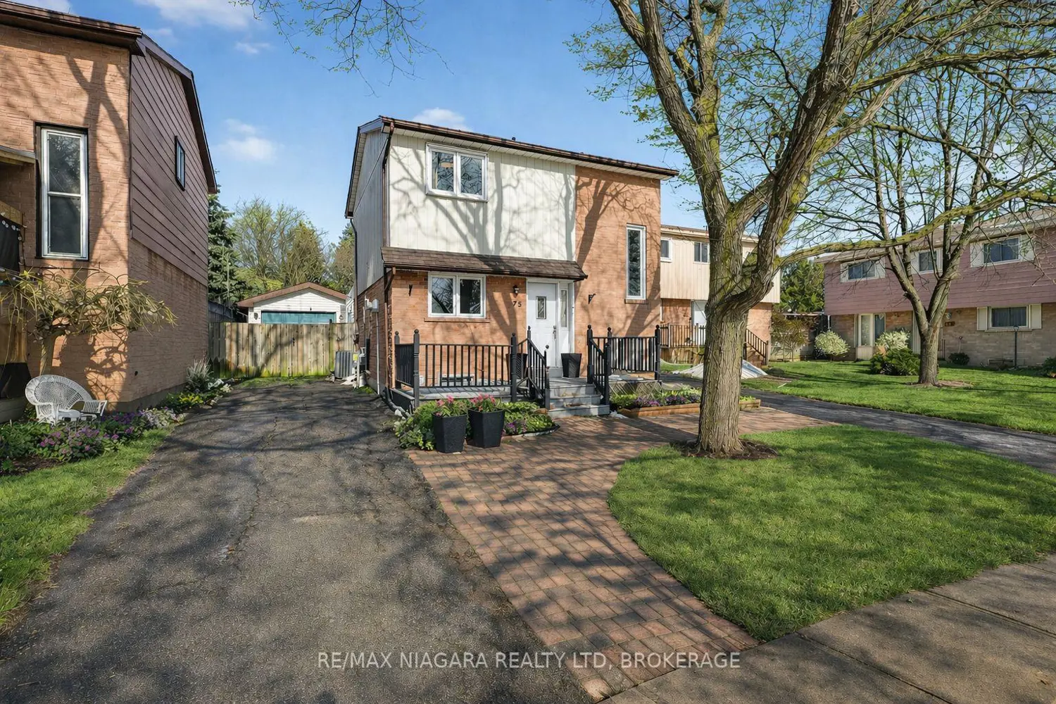 75 Berrisfield Crescent