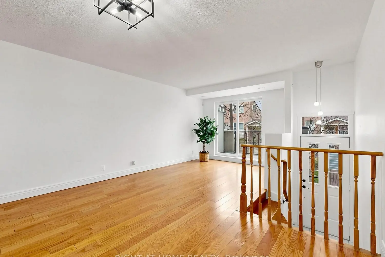 Additional image 5 of 28 Sommerset Way 1520
