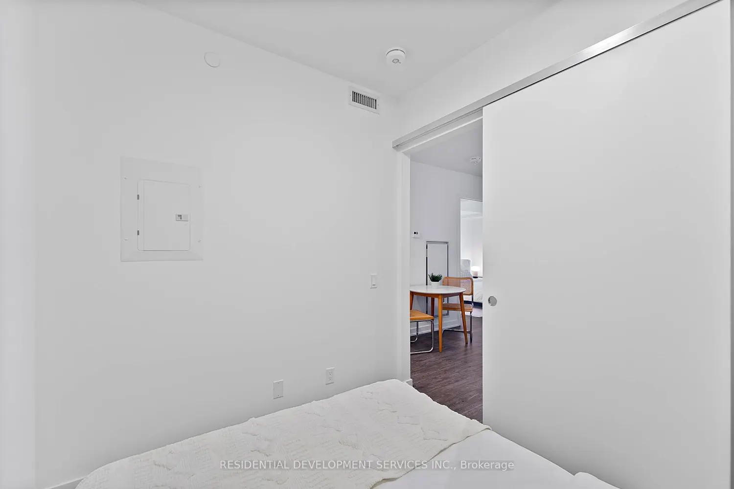 Additional image 11 of 88 Queen Street 815