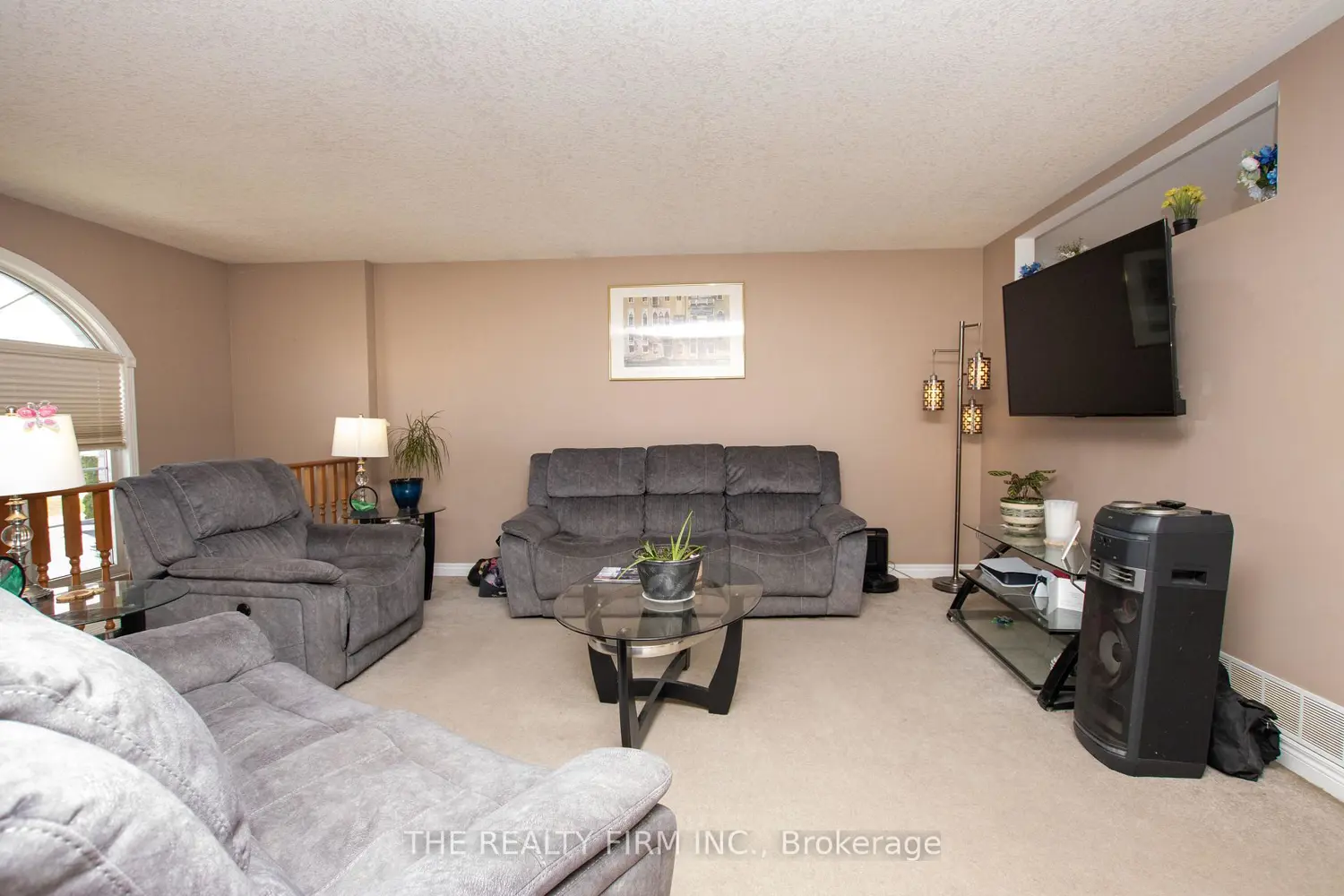 Additional image 4 of 41805 North Street