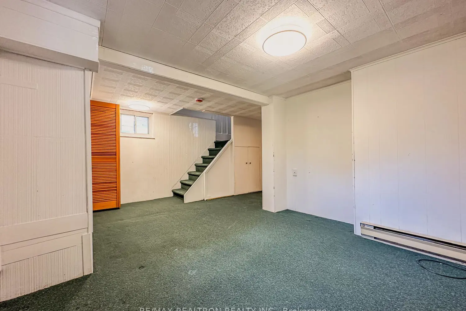 Additional image 16 of 372 St Germain Avenue