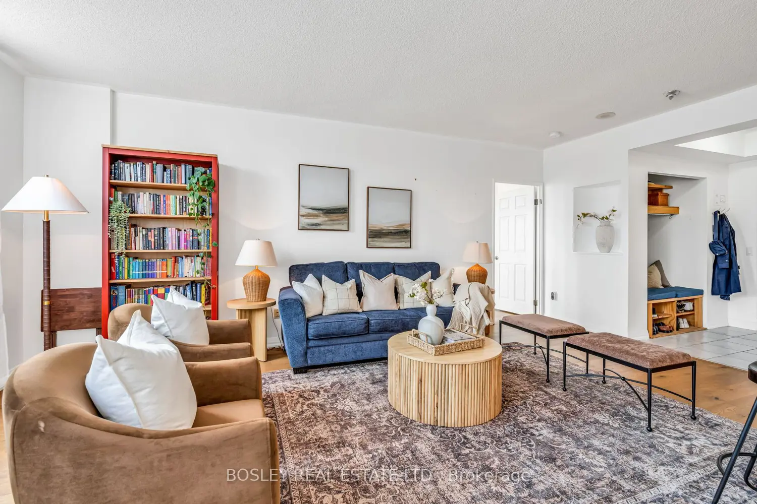 Additional image 5 of 7378 Yonge Street 308