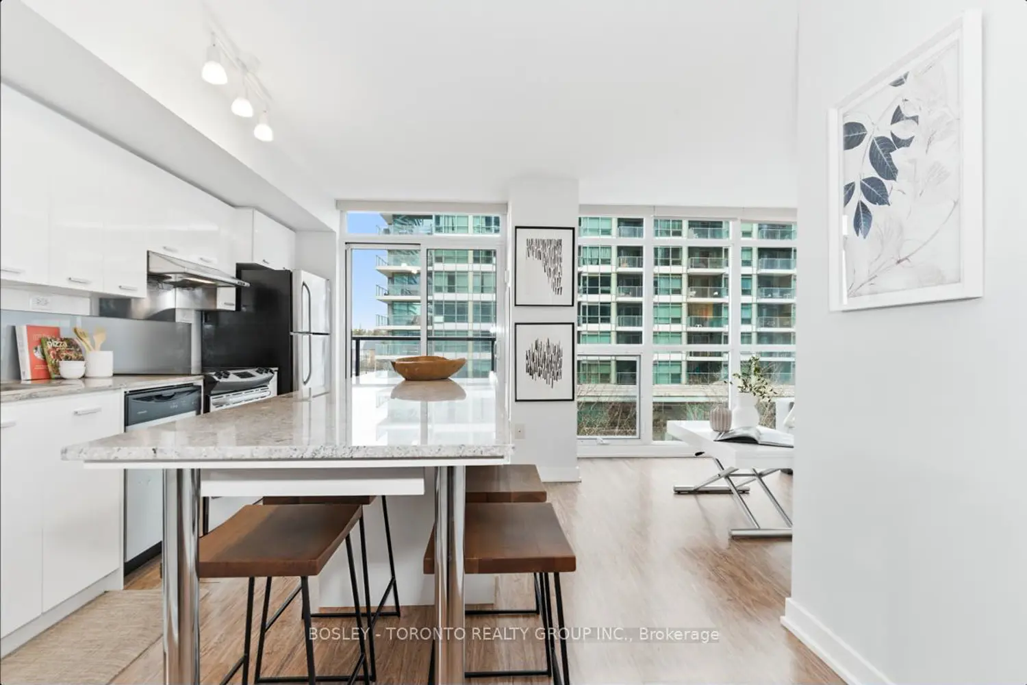 Additional image 6 of 19 Singer Court 309B