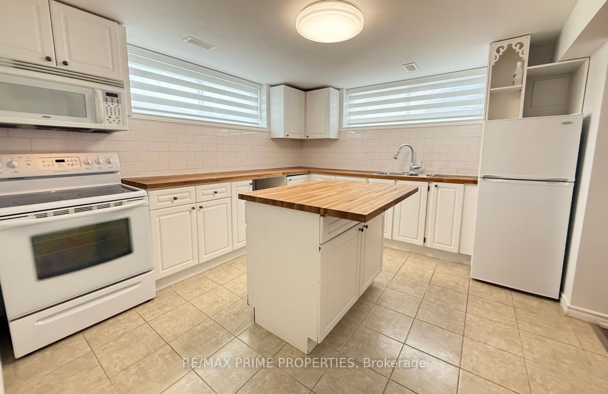 Additional image 4 of Basement-680 Marksbury Road, Pickering, ON, L1W 2T2