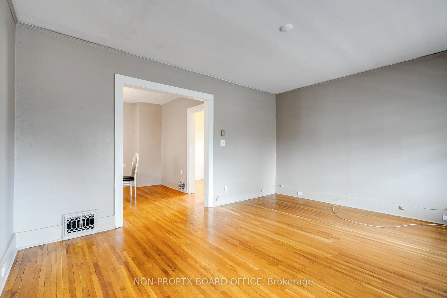 Additional image 15 of 2279 Lillian Avenue