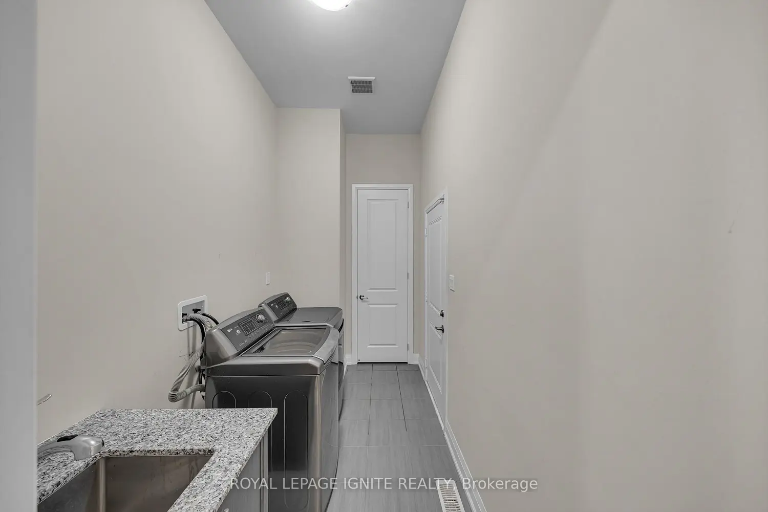 Additional image 3 of 398 Frontier Court