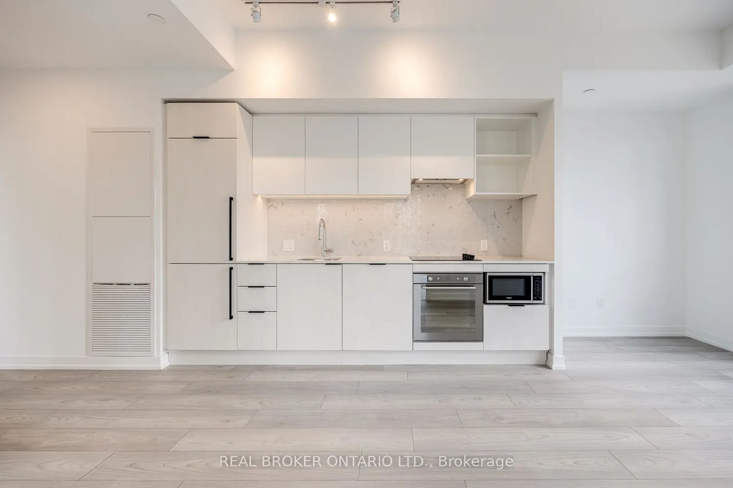Additional image 4 of 82 Dalhousie Street 2006