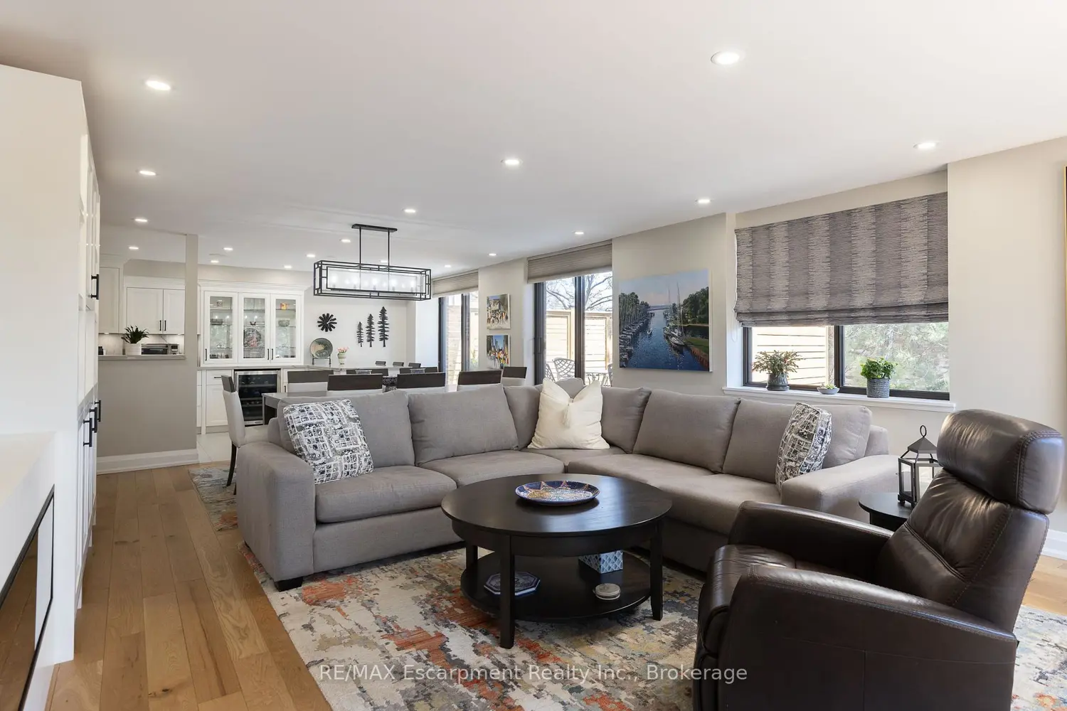 Additional image 11 of 100 Lakeshore Road 303