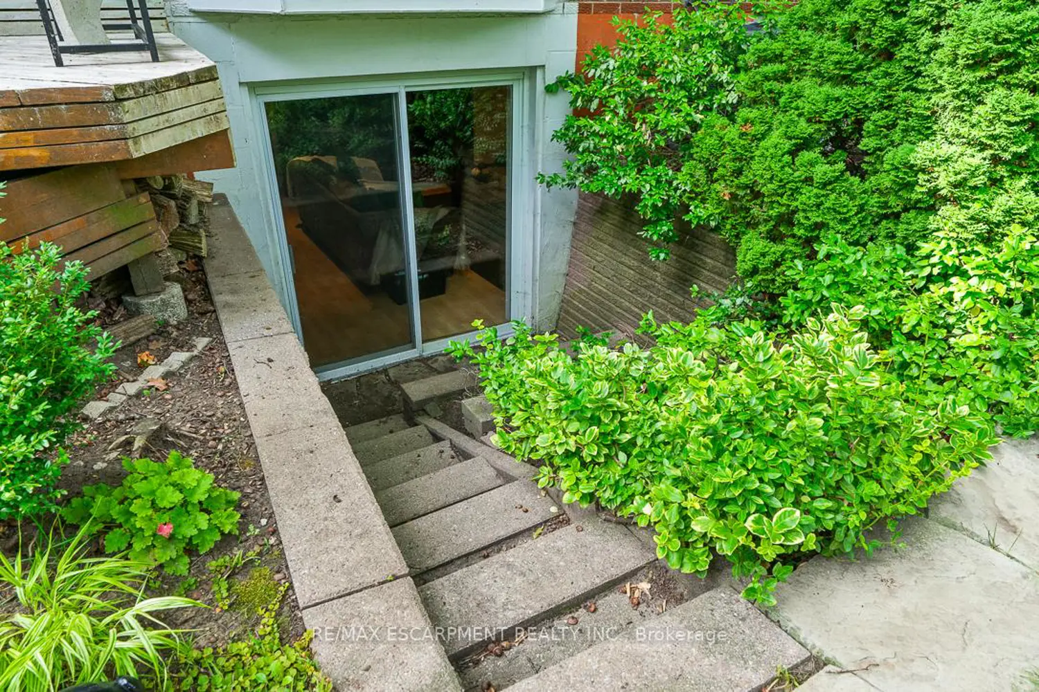 Additional image 19 of 1373 Queen Victoria Avenue