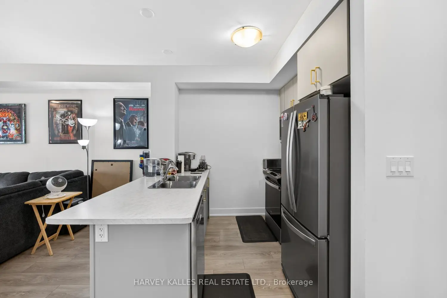 Additional image 3 of 460 Dundas Street 431