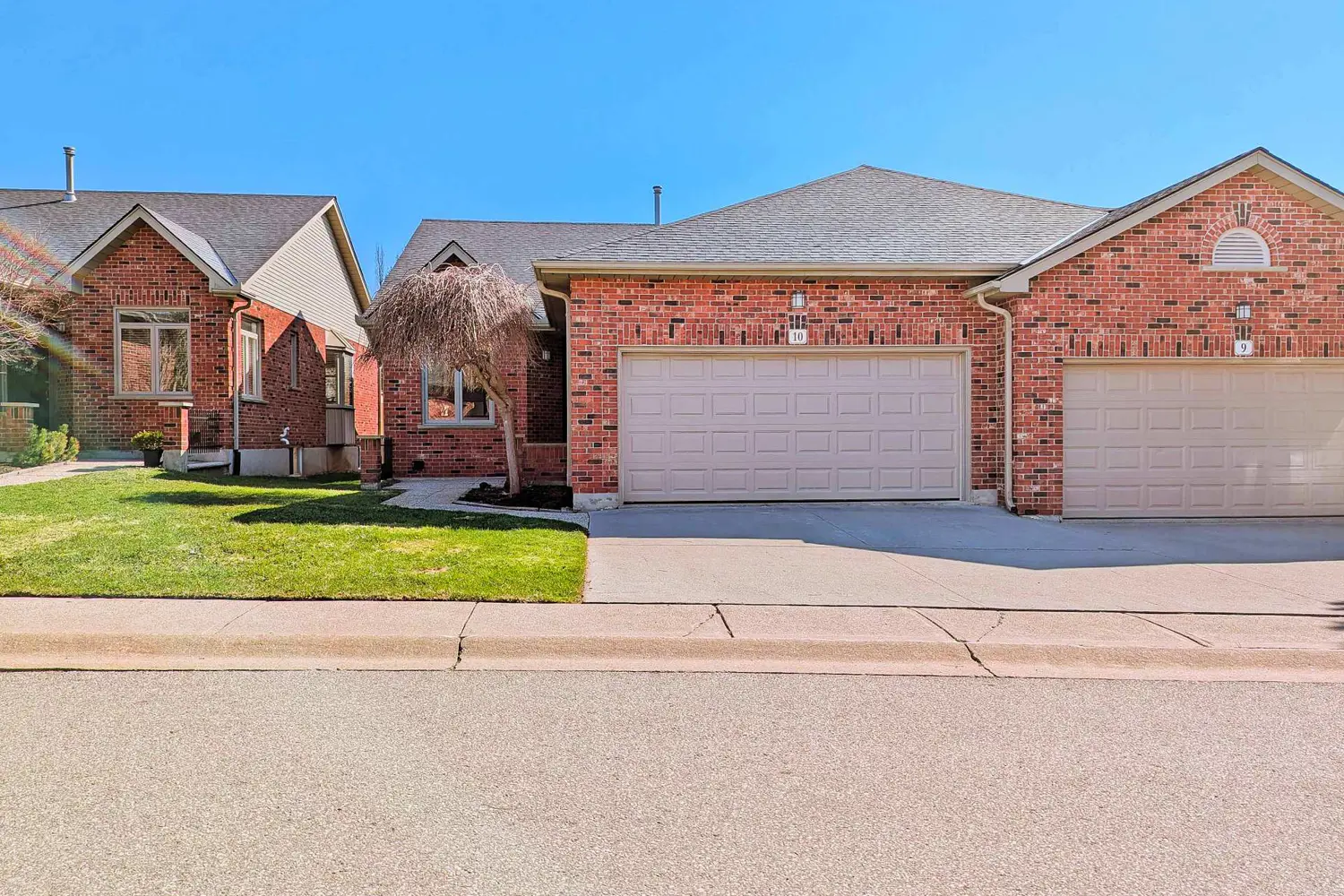 Additional image 19 of 400 Ambleside Drive 10