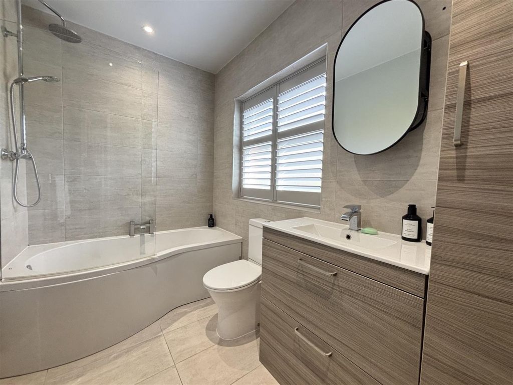 Additional image 4 of 3 bed town house to rentKnutsford Road, Alderley Edge, Cheshire SK9