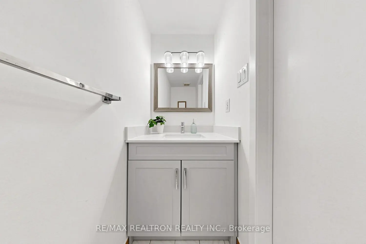 Additional image 8 of 58 Glanvil Crescent