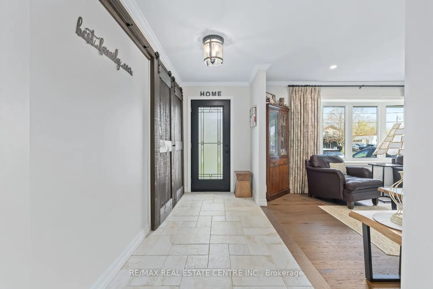 42 Ridgeway Avenue photo 4