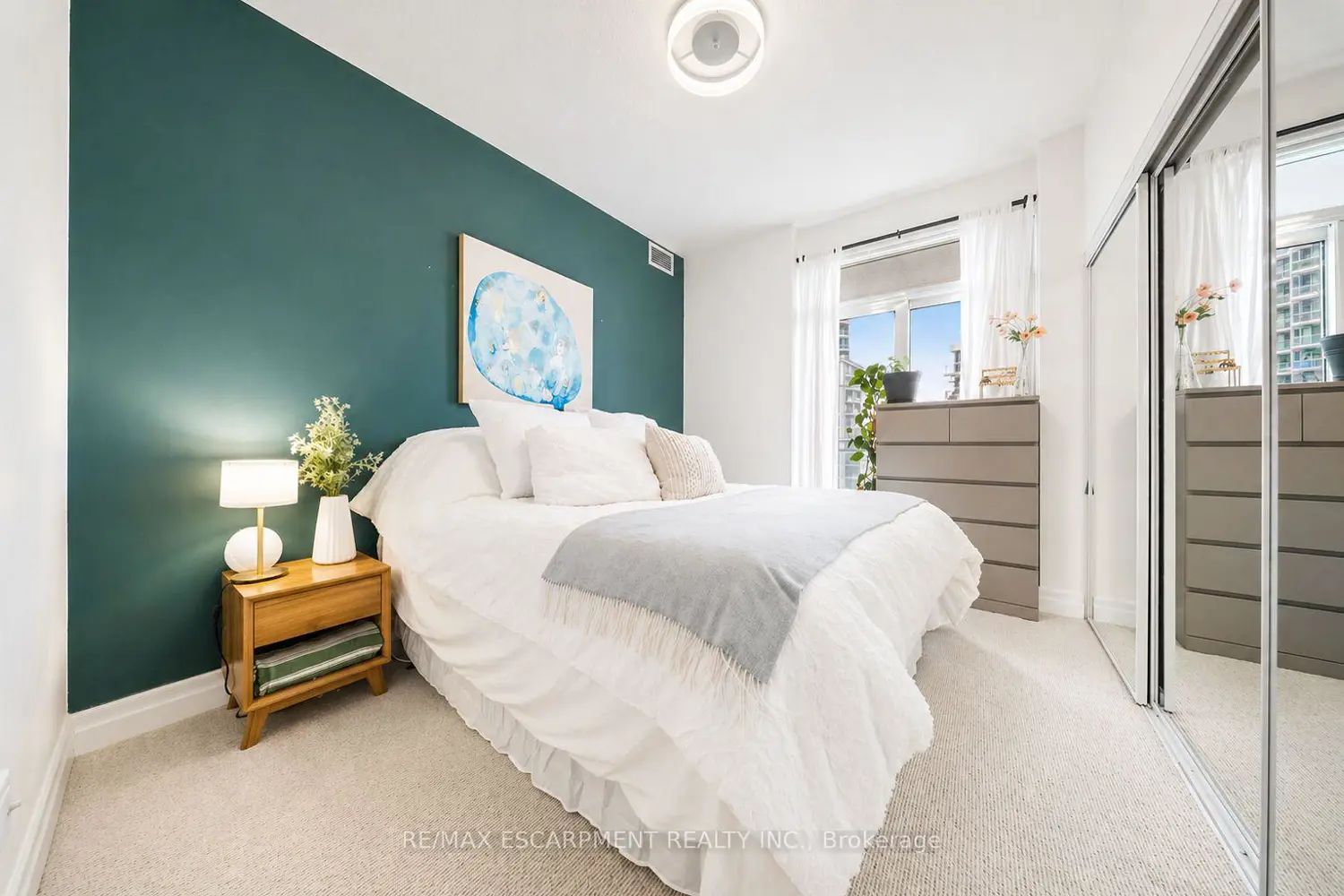 Additional image 10 of 58 Marine Parade Drive 707
