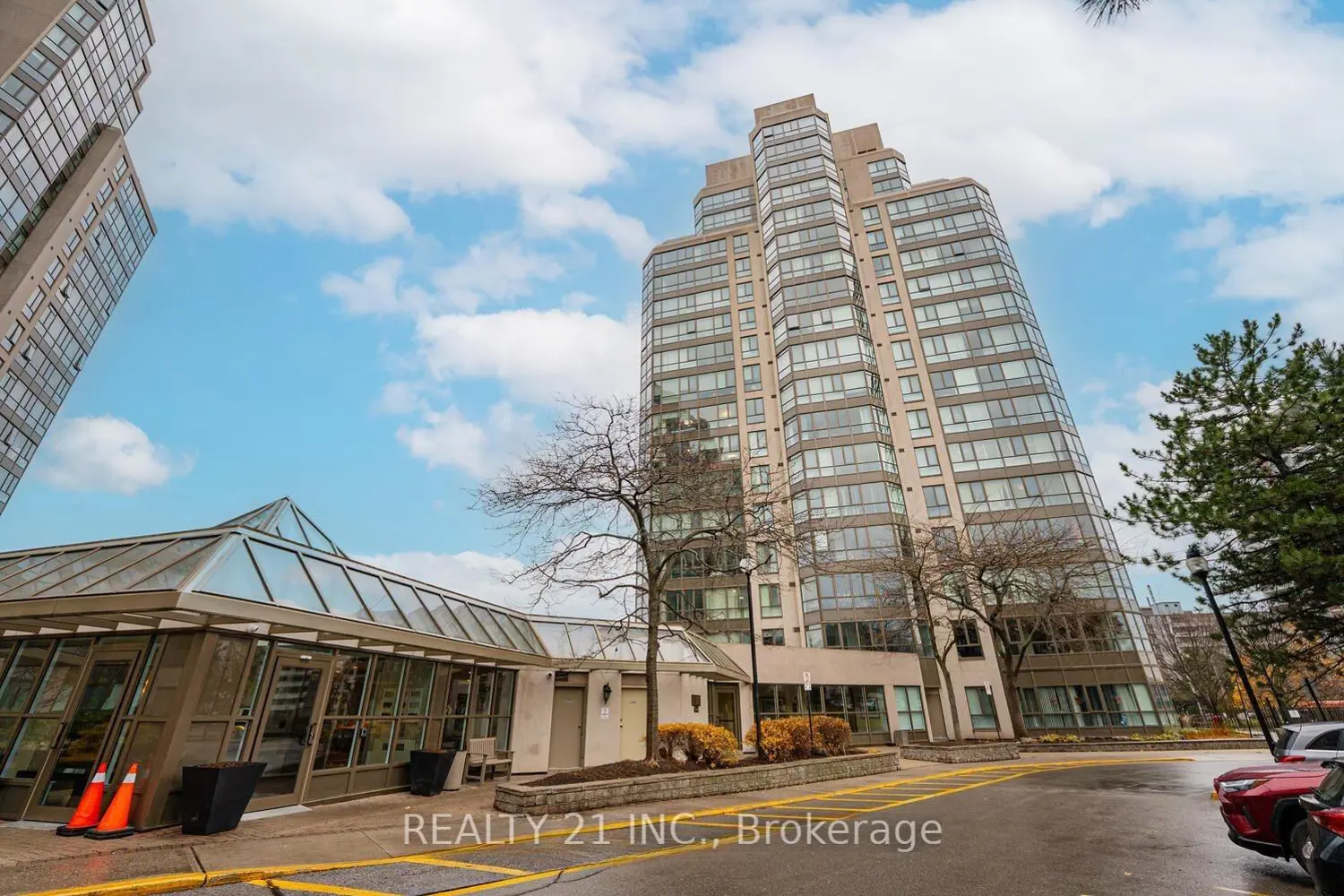 Additional image 16 of 3233 Eglinton Avenue 1107