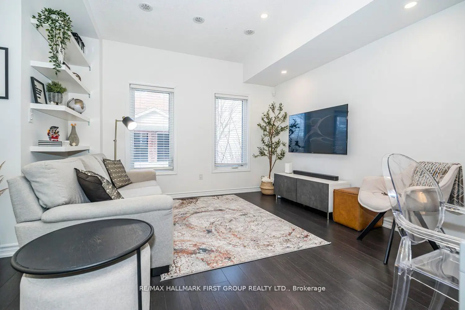 Additional image 5 of 1040 Elton Way 10