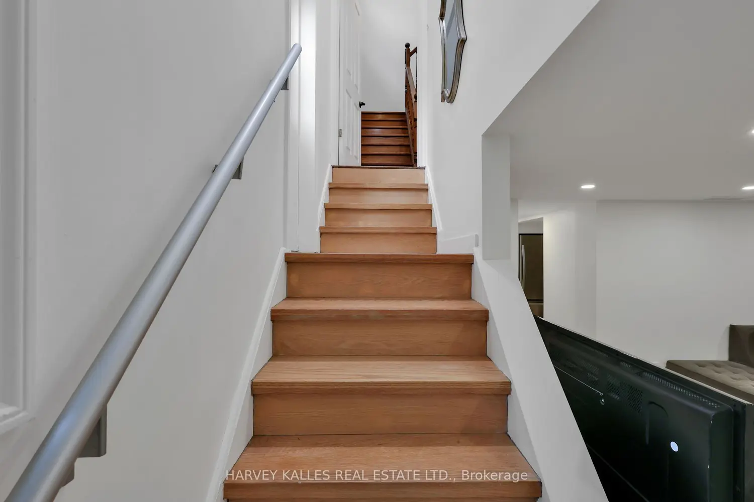 Additional image 16 of 204 Brooke Avenue