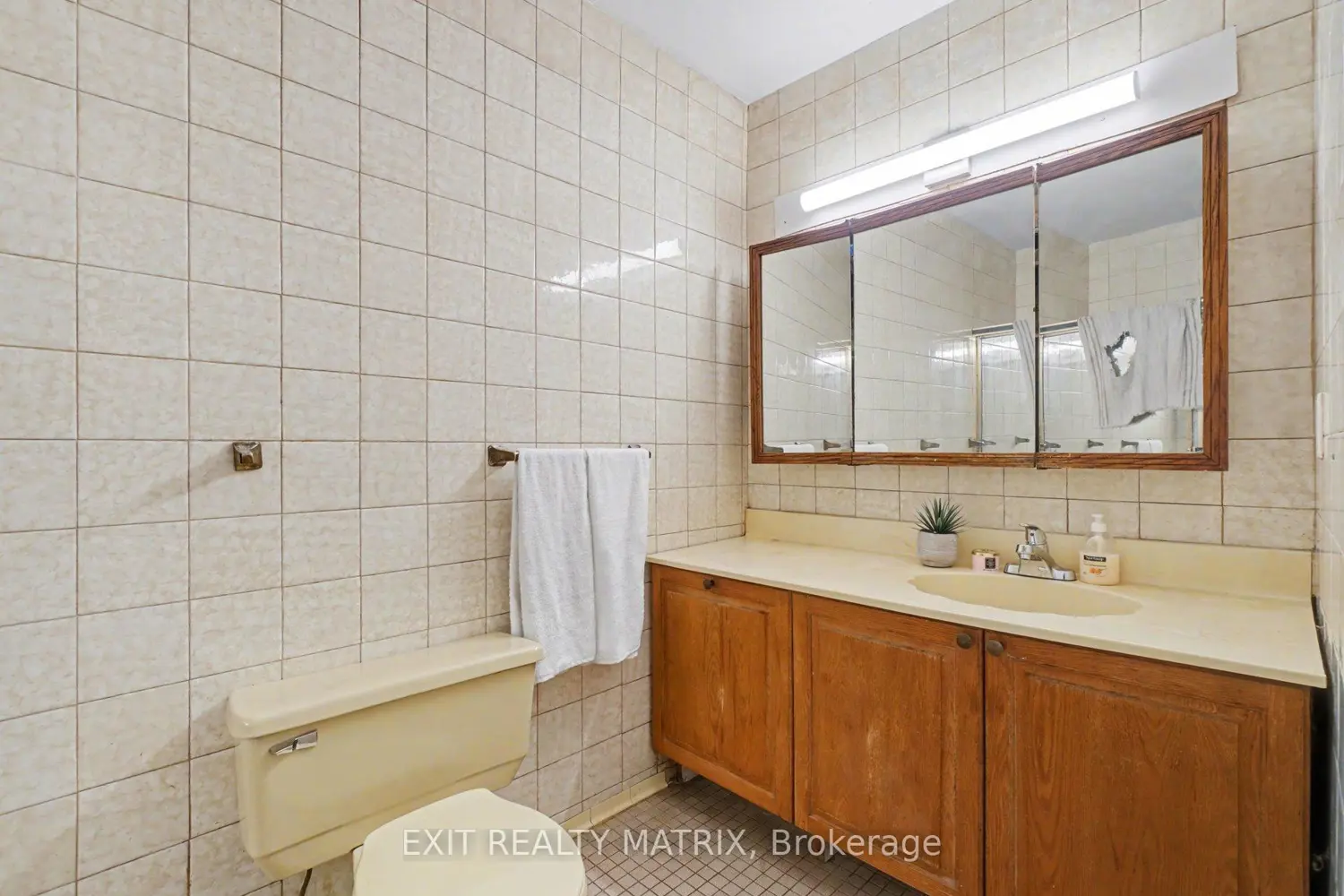Additional image 12 of 1864 Lenester Avenue