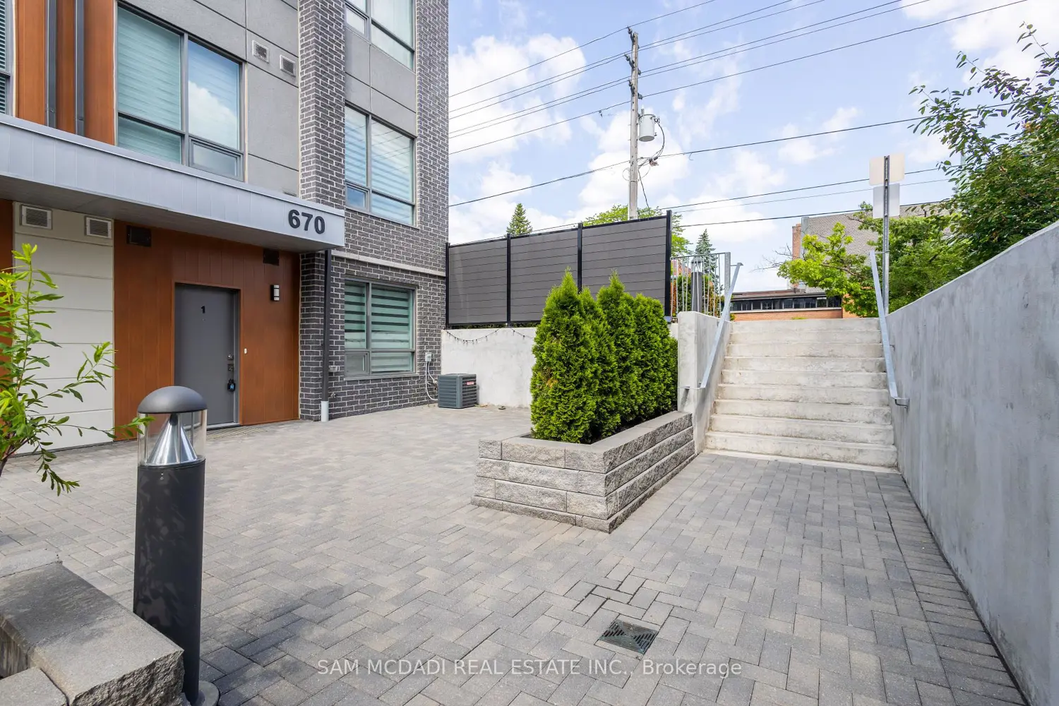 Additional image 17 of 670 Atwater Avenue 1