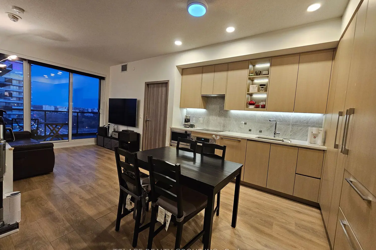 Additional image 13 of 85 Mcmahon Drive 3609