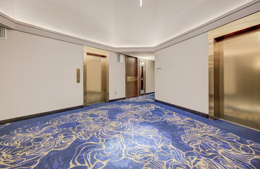 Additional image 6 of 1017-33 Harbour Square, Toronto, ON, M5J 2G2