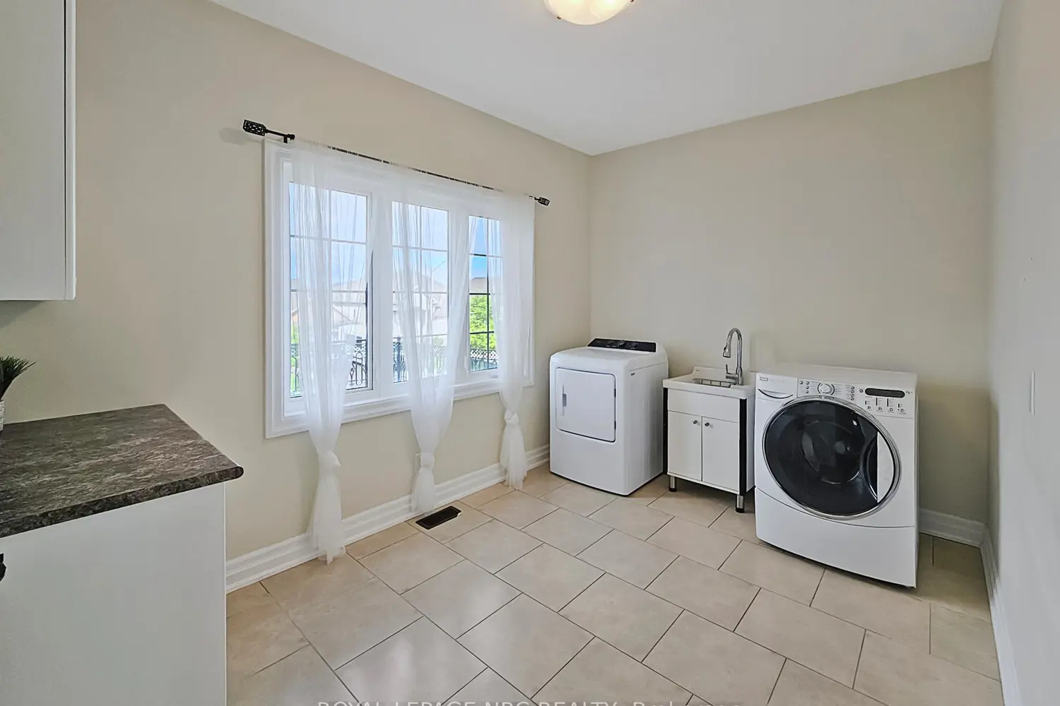Additional image 9 of 5784 Ironwood Street