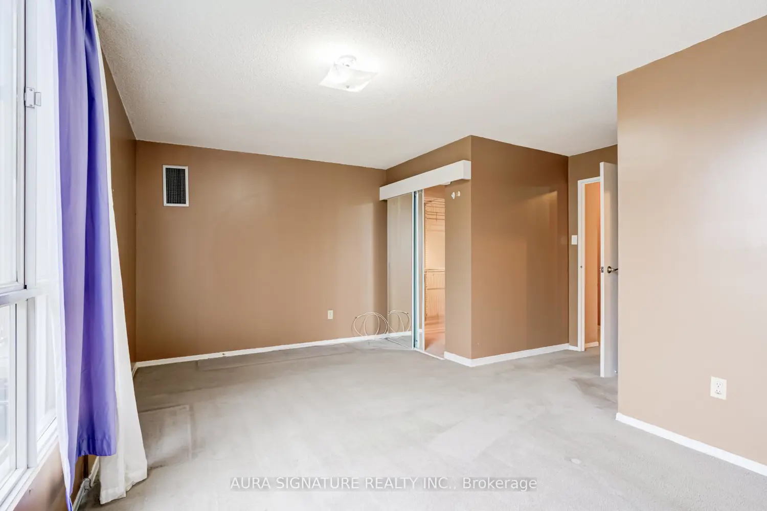 Additional image 12 of 3077 Weston Road 401
