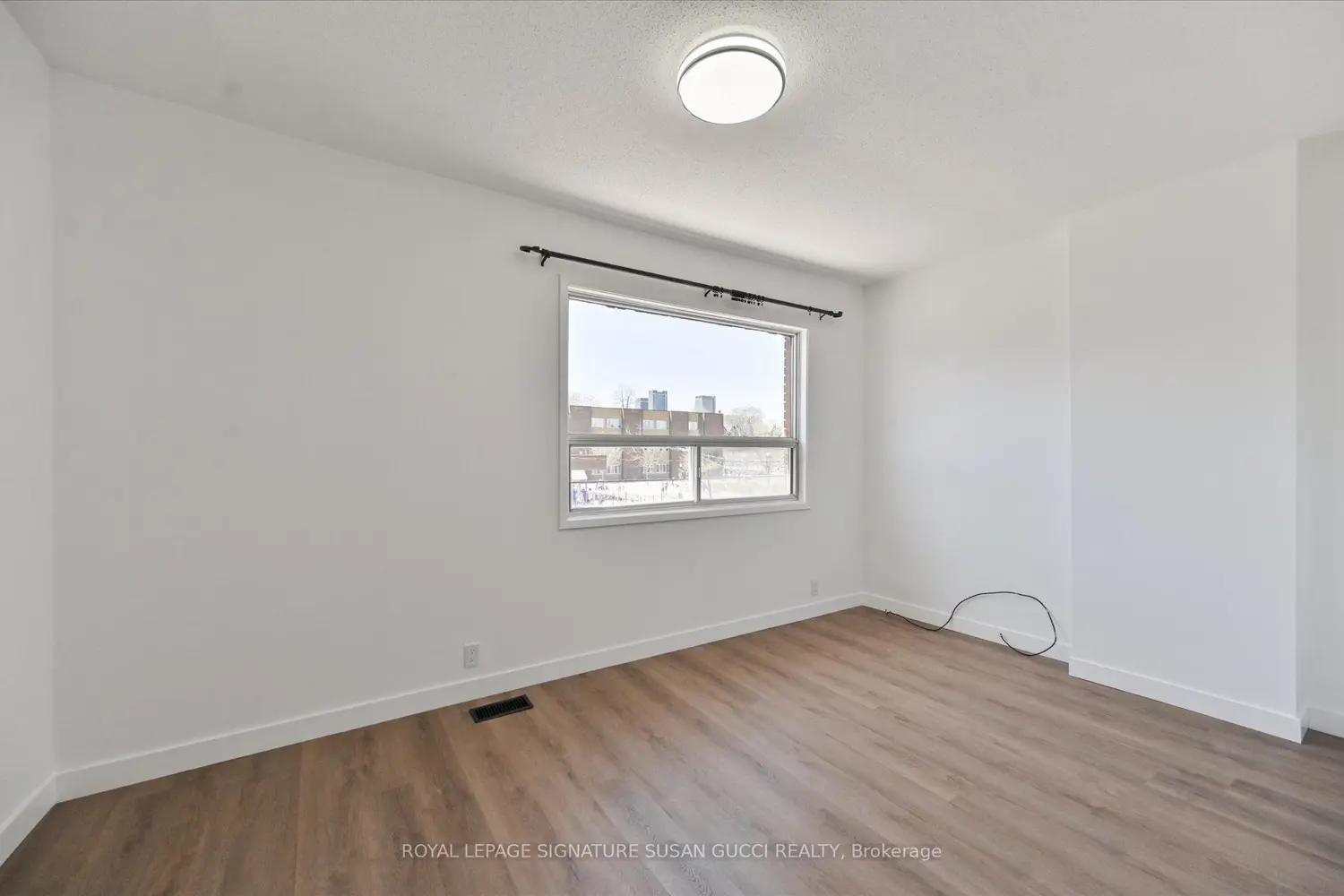 Additional image 10 of 493 Ossington Avenue