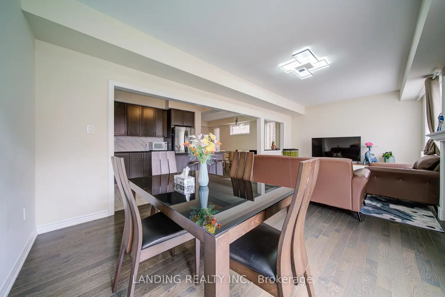 Additional image 9 of 2084 Duberry Drive