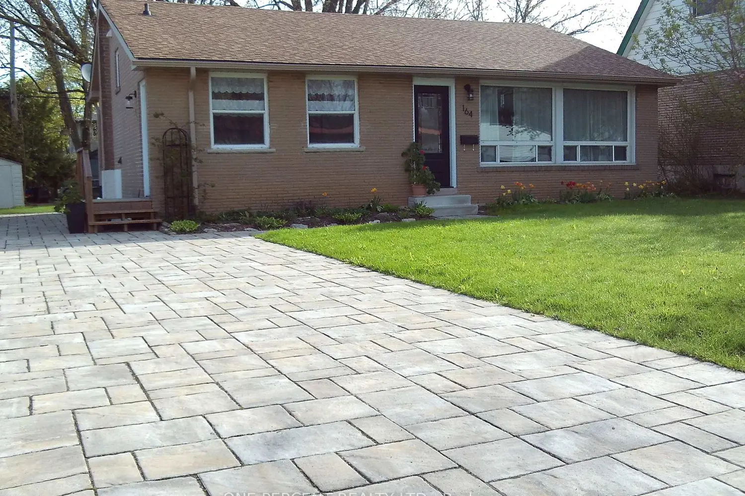 Additional image 2 of 164 Redford Crescent