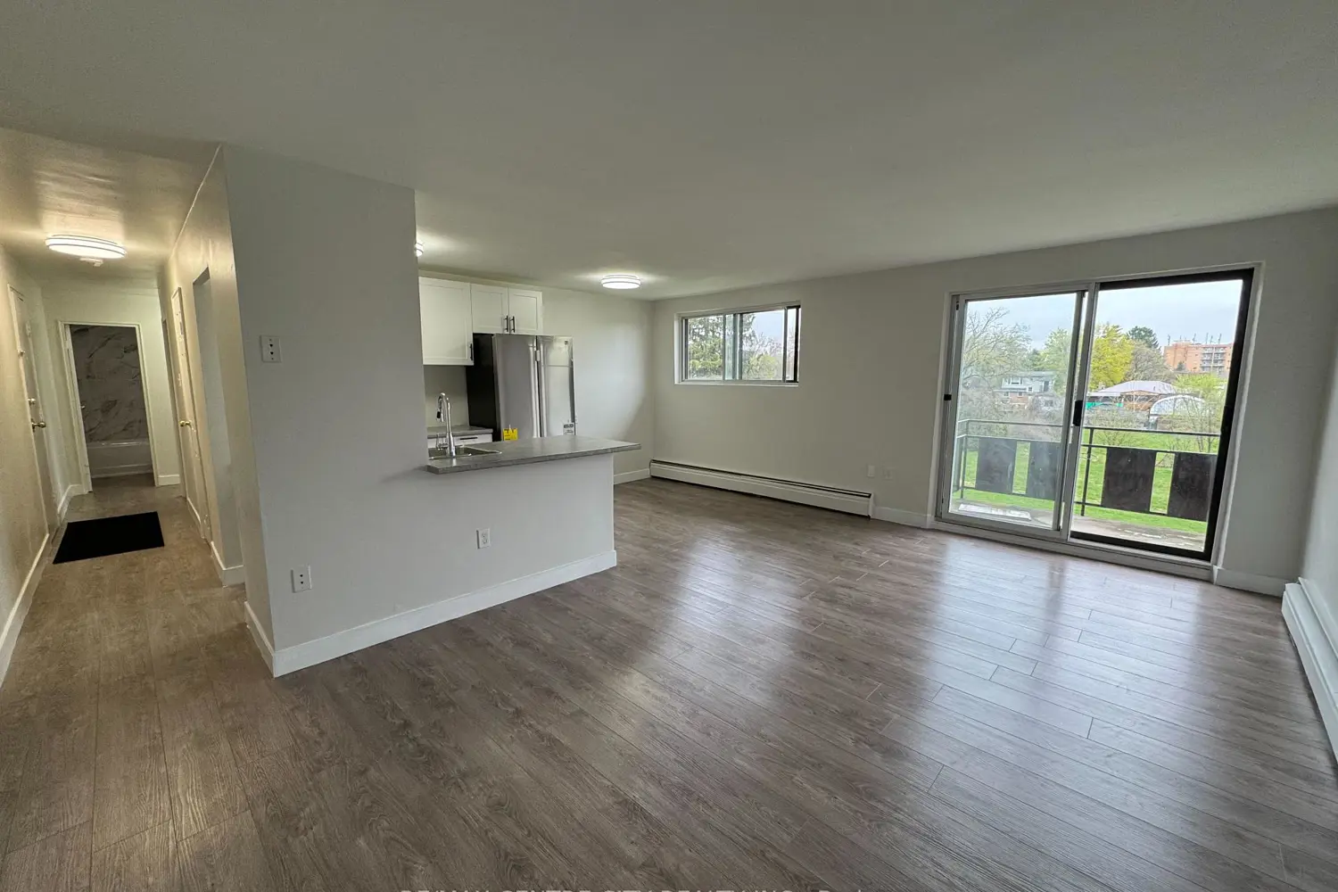 Additional image 15 of 1825 Whitney Street 307