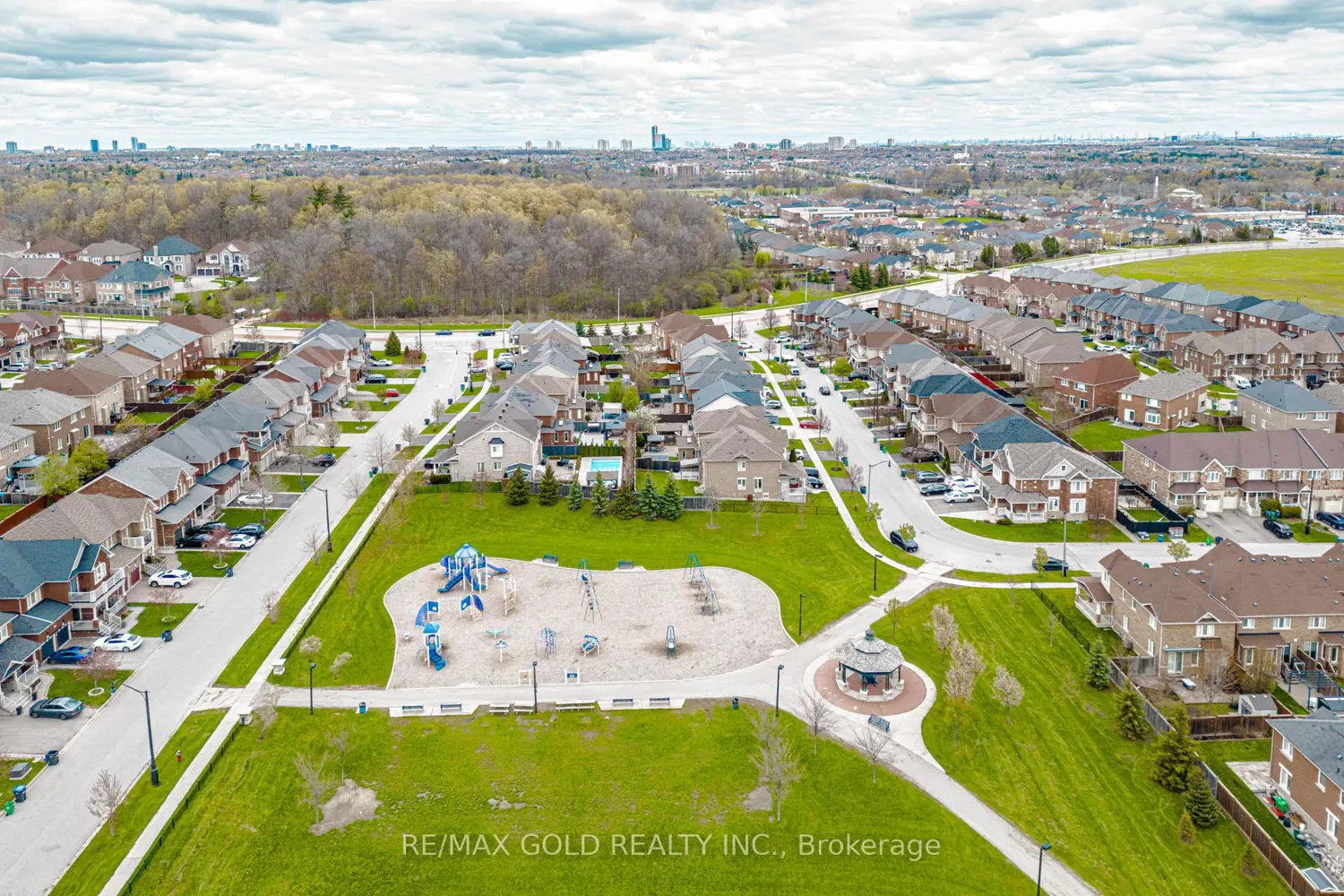 Additional image 20 of 50 Sky Harbour Drive 217