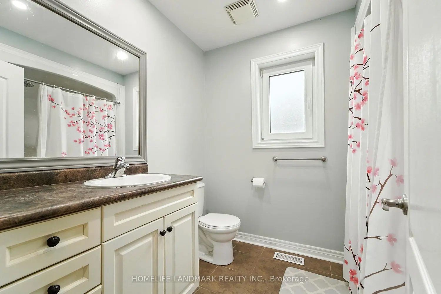 Additional image 14 of 38 Woodrow Street