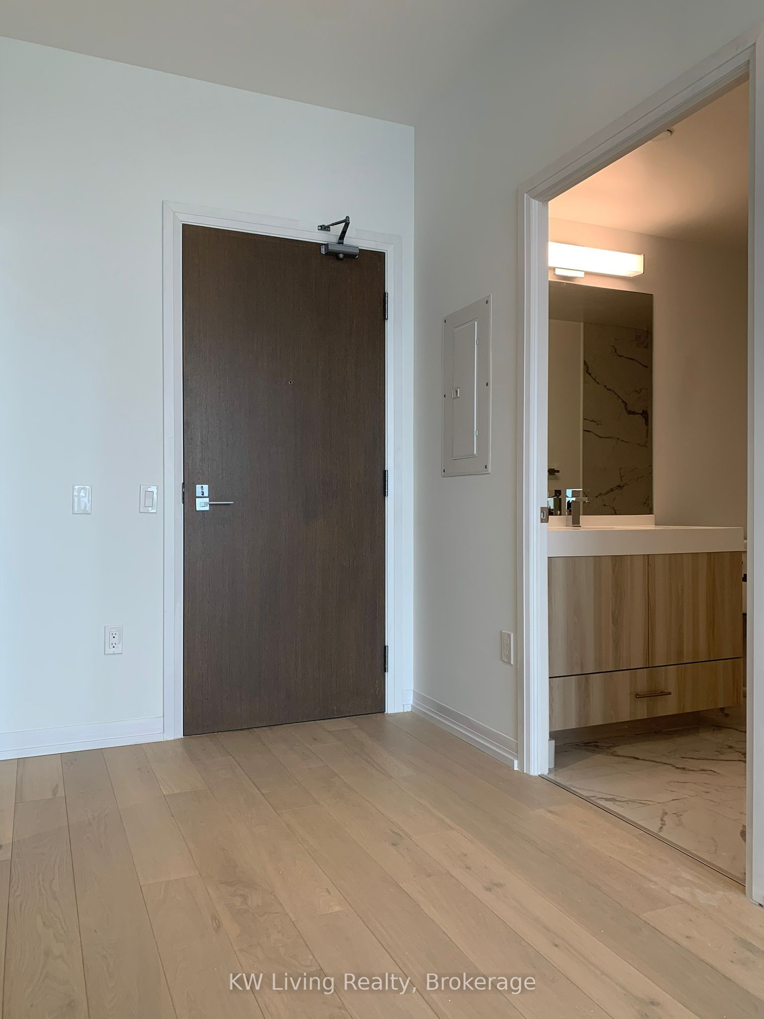 Additional image 2 of Lph12-251 Jarvis Street, Toronto, ON, M5B 0C3
