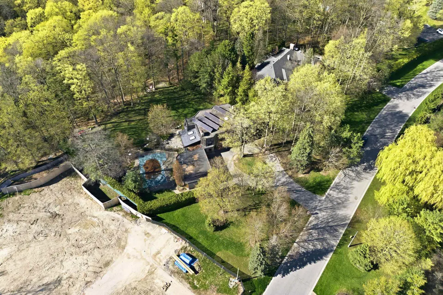 Additional image 18 of 72 Golf Avenue