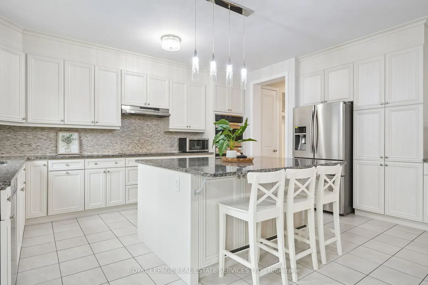 Additional image 6 of 62 Hoey Crescent