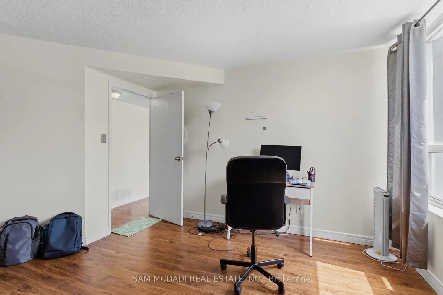Additional image 15 of 400 York Boulevard 201