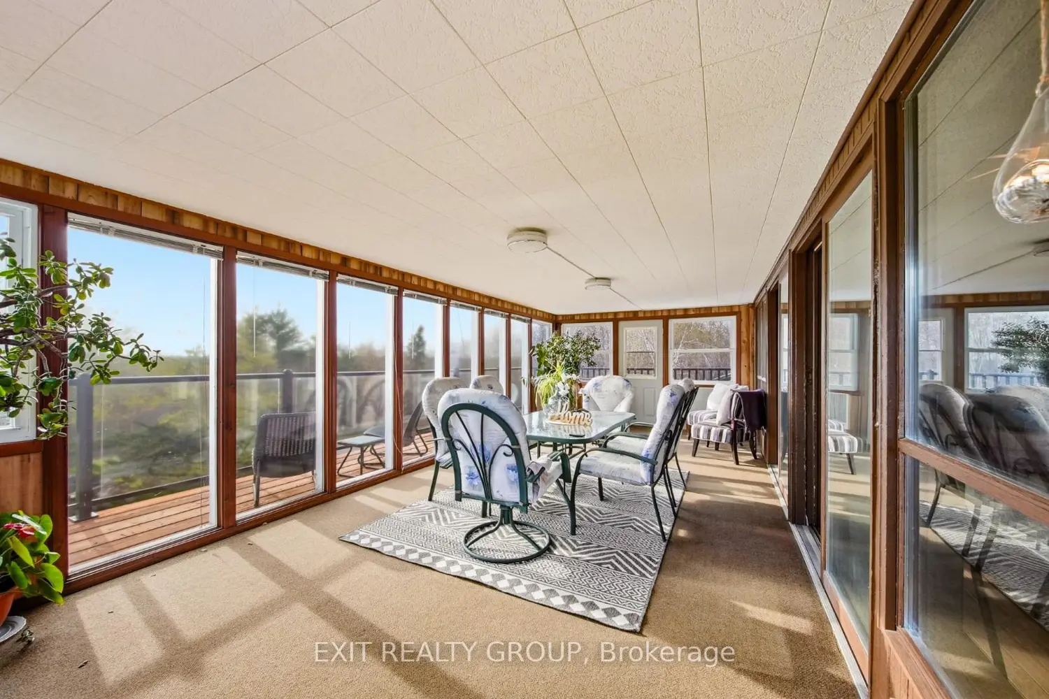291 Tuftsville Road photo 2