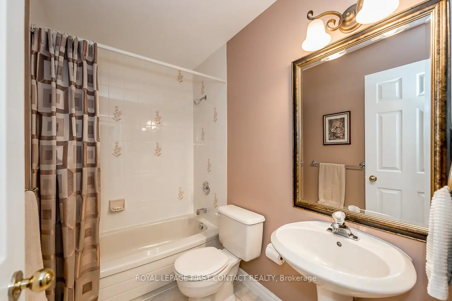 Additional image 15 of 35 Gibbon Drive